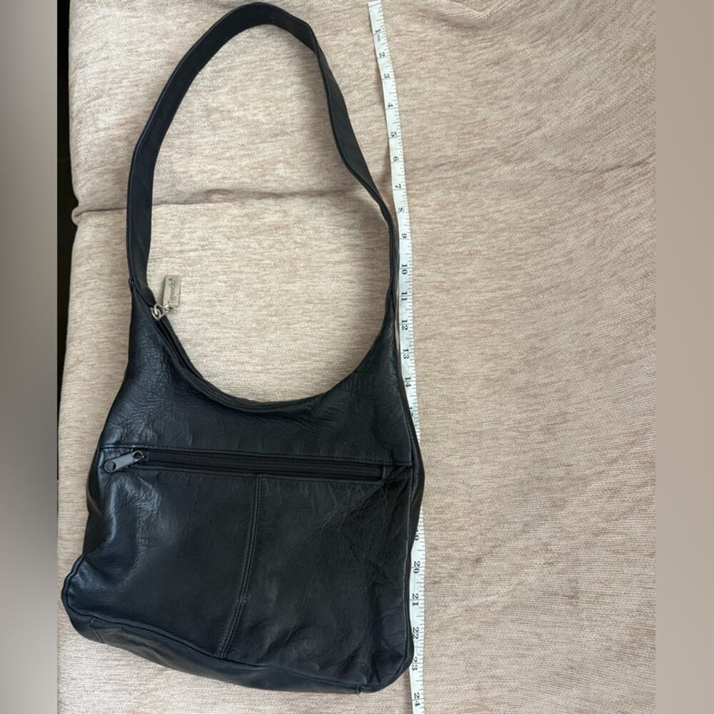 Tignanello Solid Black Leather Shoulder Bag One W… - image 7